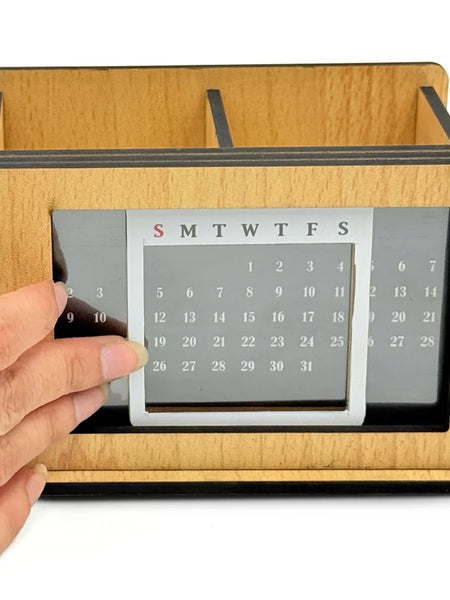 Custom Wooden Desk Calendar